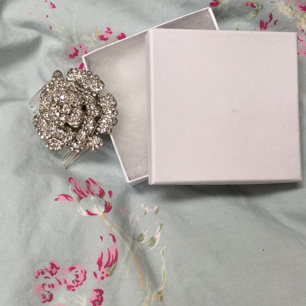 Vintage Rhinestone Hair Comb